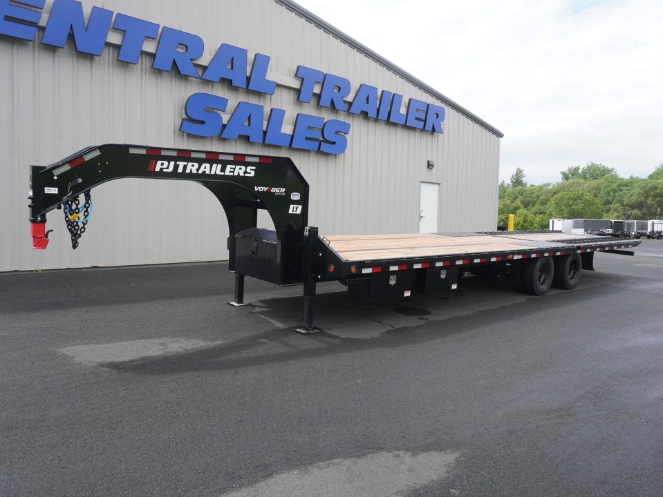 2027 PJ Trailers 32' Gooseneck in Jordan, MN