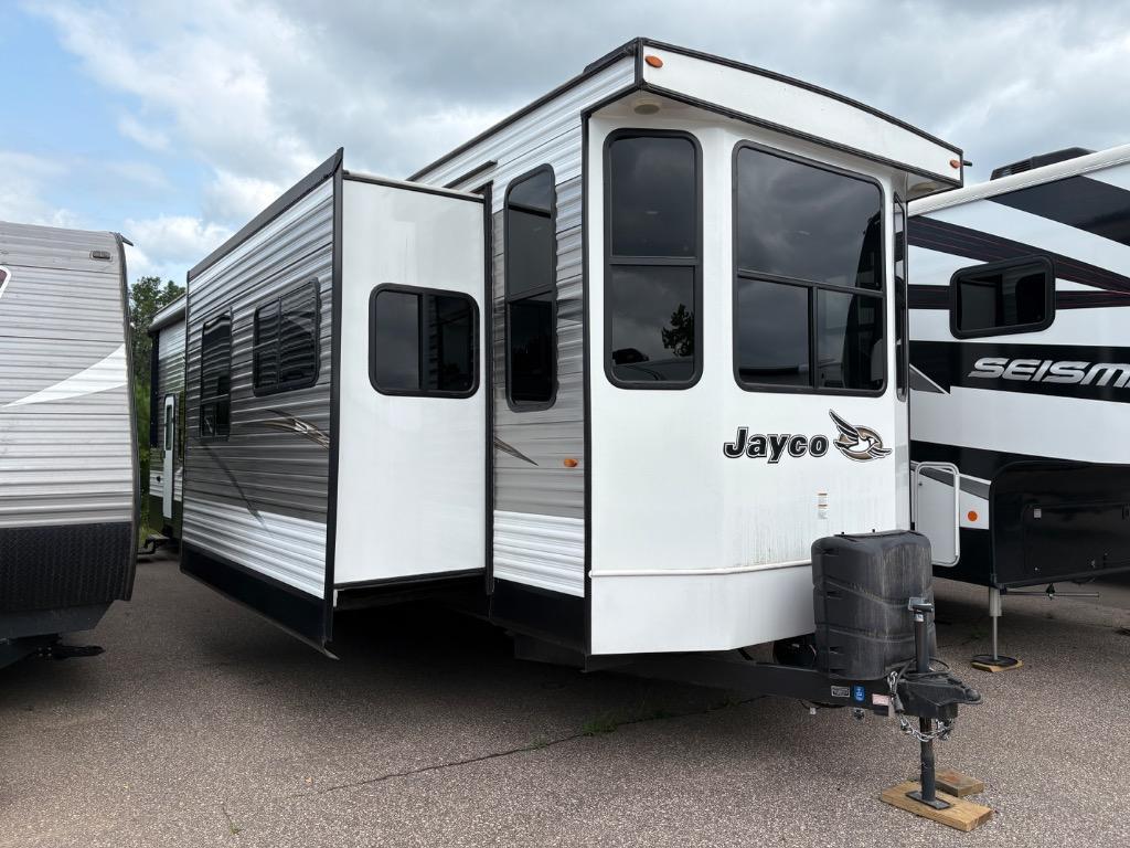 2018 Jayco Jay Flight Bungalow 40LOFT in bloomer WI