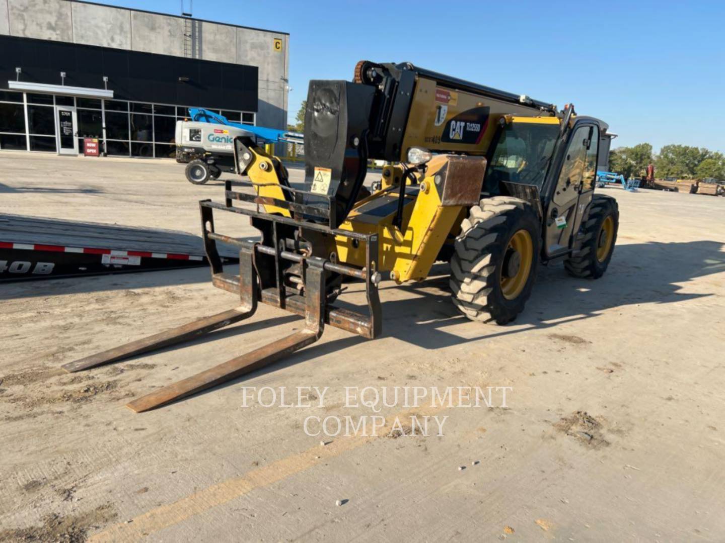2020 CAT TL1255DC in Wichita, KS