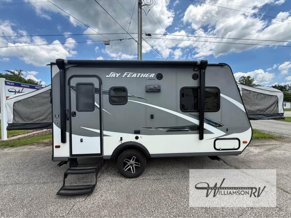 2016 Jayco Jay Feather X17Z in seymour IN
