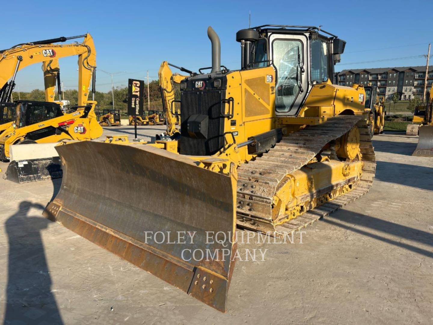 2023 CAT D6-20V30I in Wichita, KS