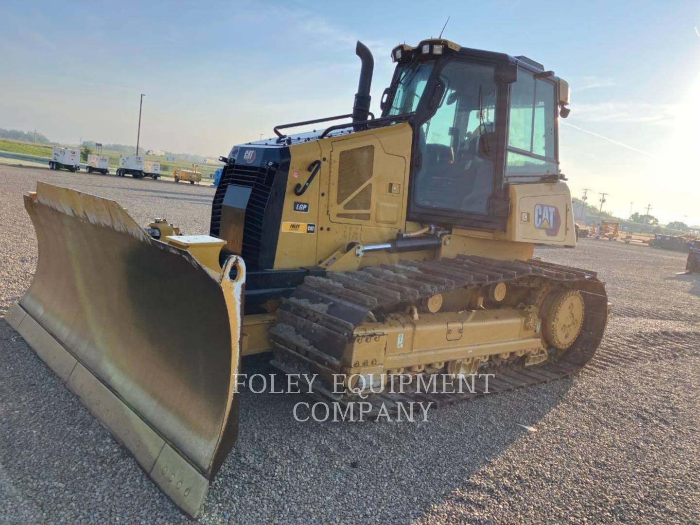 2023 CAT D4-16LGVI in Wichita, KS