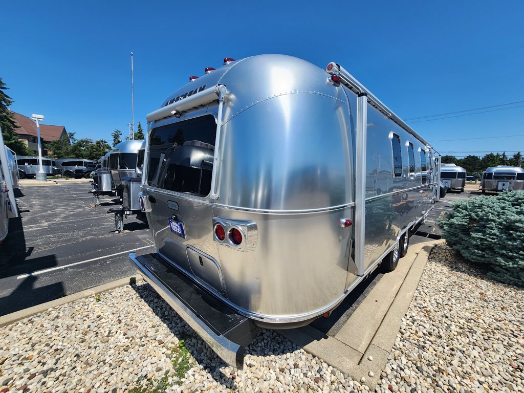 View more photos of this listing