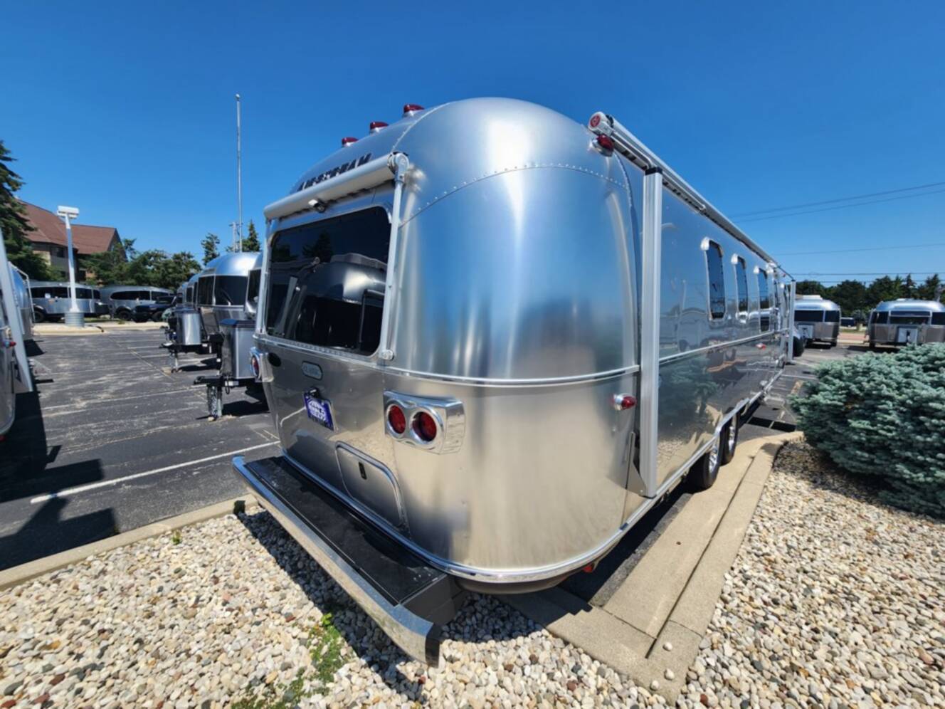 A photo of this 2026 Airstream Classic 33FB Twin