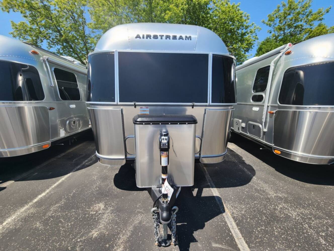 A photo of this 2026 Airstream Trade Wind 23FB Twin