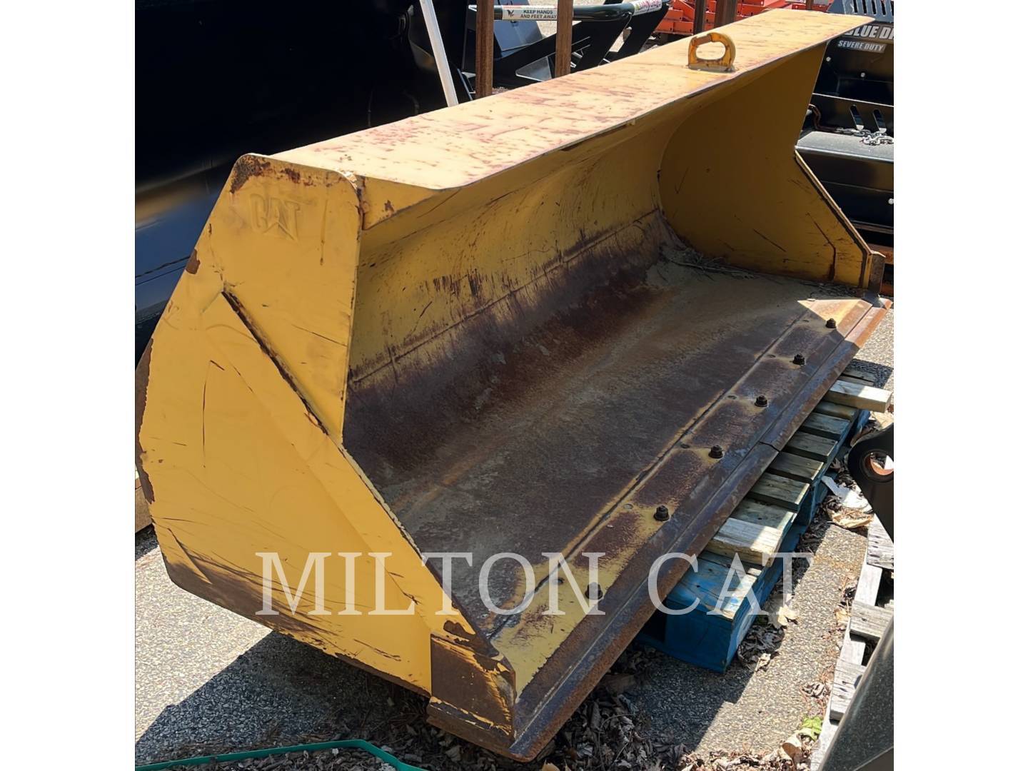 2015 CAT BHL 1.25 CYD GENERAL PURPOSE BUCKET in Scarborough, ME