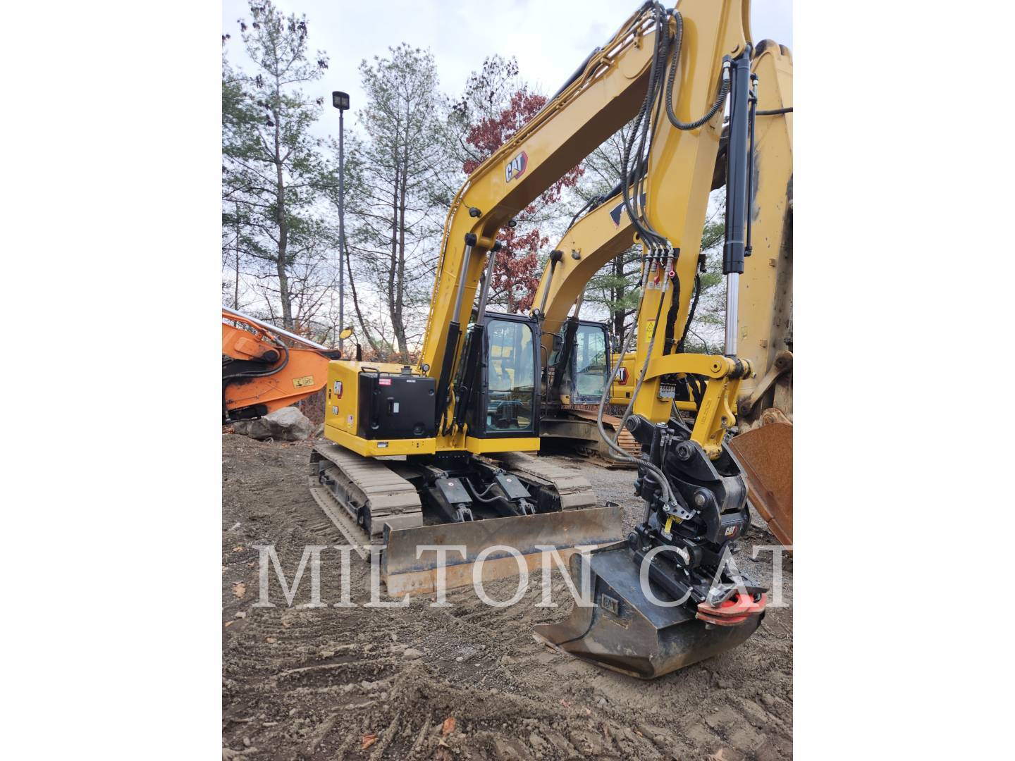 2022 CAT 310 in Milford, MA
