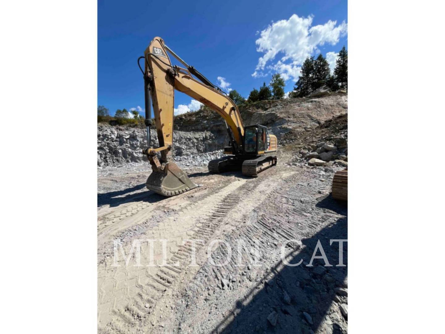 2012 CAT 336E L in Richmond, VT