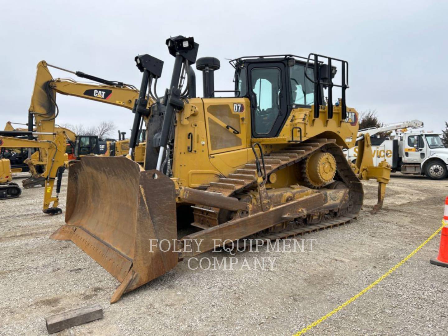 2022 CAT D7-17SUX in Wichita, KS