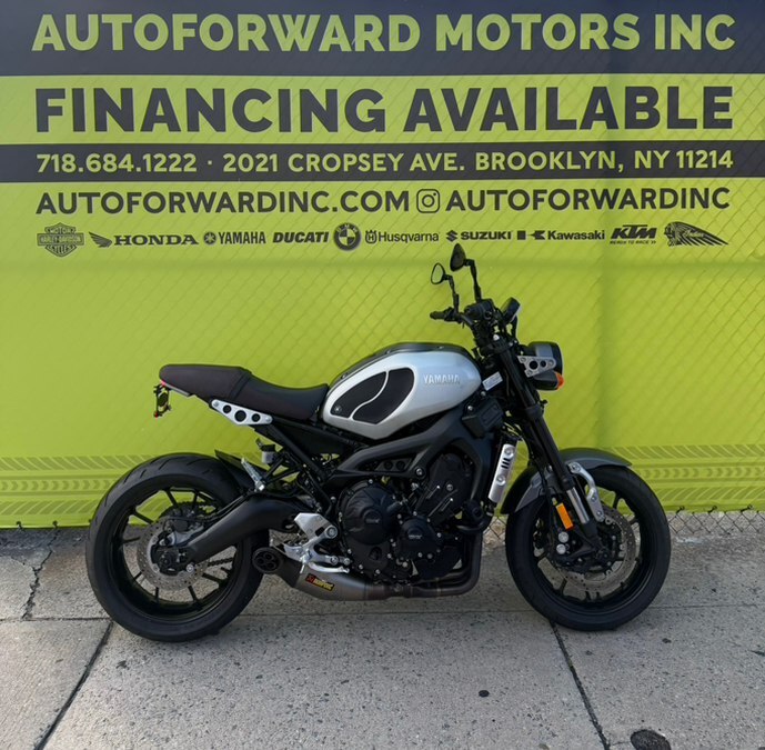 2016 Yamaha XSR900 ABS 900 in Brooklyn, NY