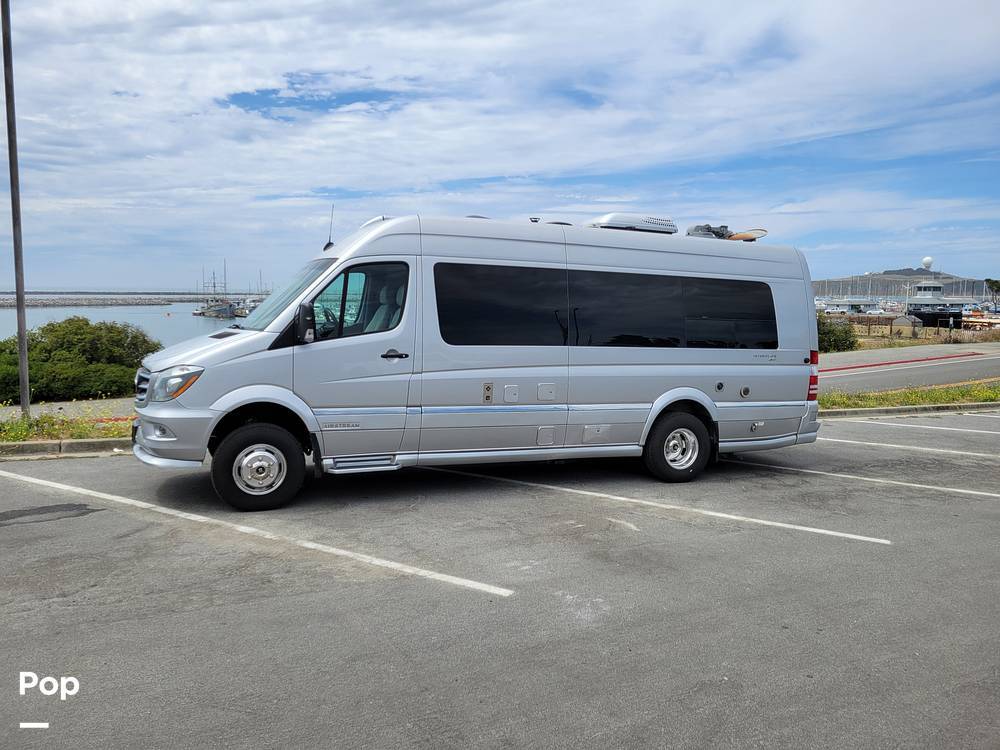 2018 Airstream Interstate EXT Lounge Twin 4x4 LOUNGE EXT TWIN in half moon bay CA