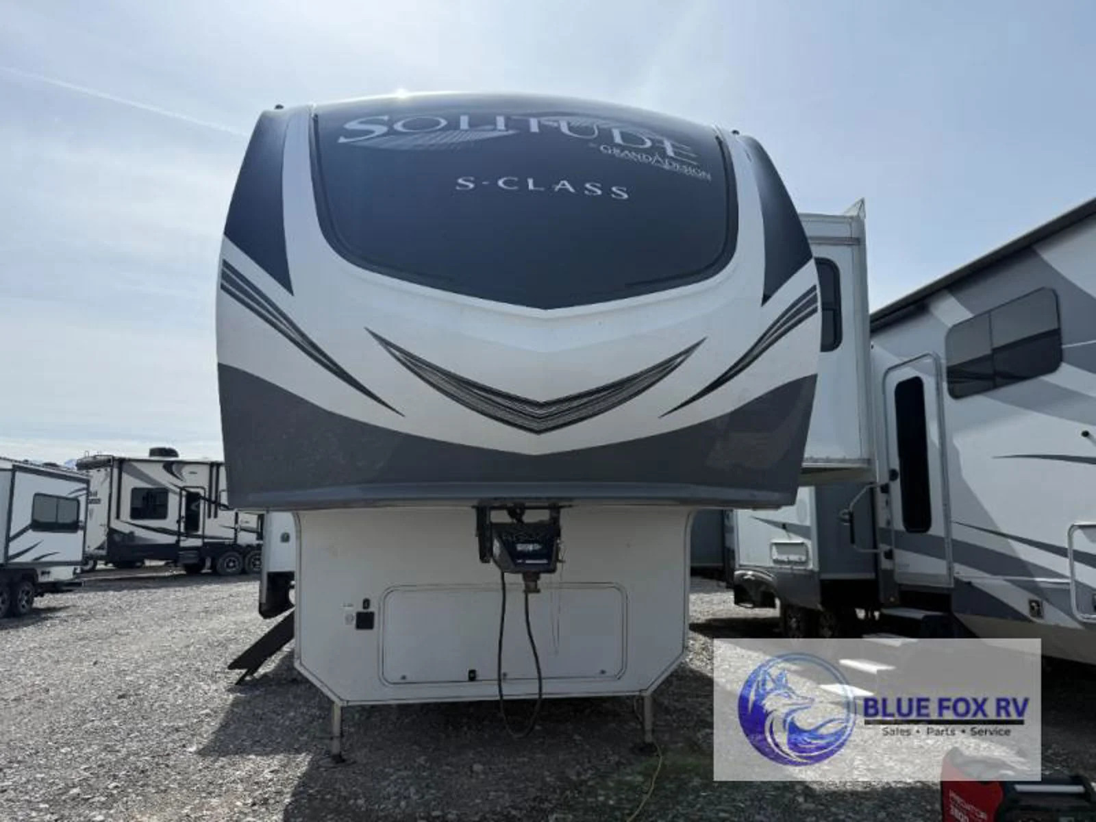 2023 Grand Design Rv Solitude S-Class 3740BH RV
