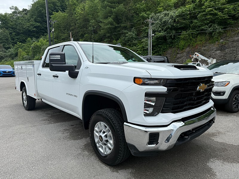 2026 CHEVROLET Silverado 2500HD 4WD in Prestonsburg, KY