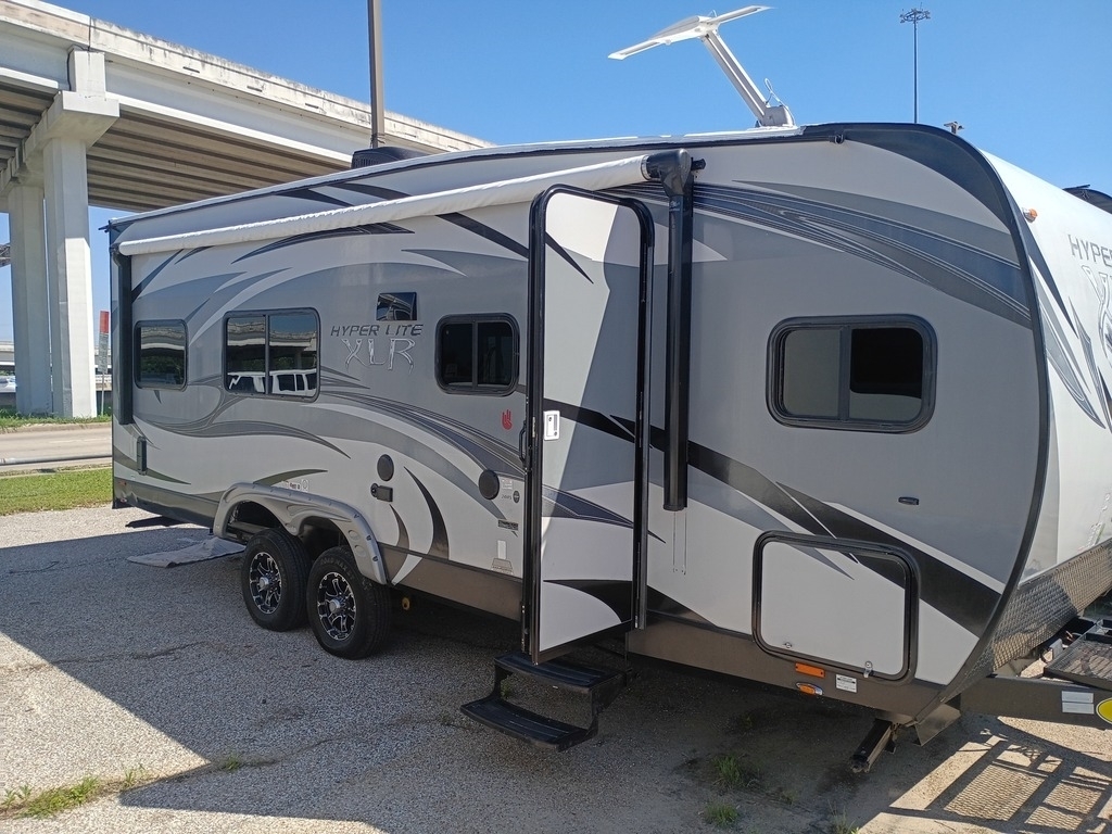 2016 Forest River XLR Hyper Lite 24HFS in houston TX