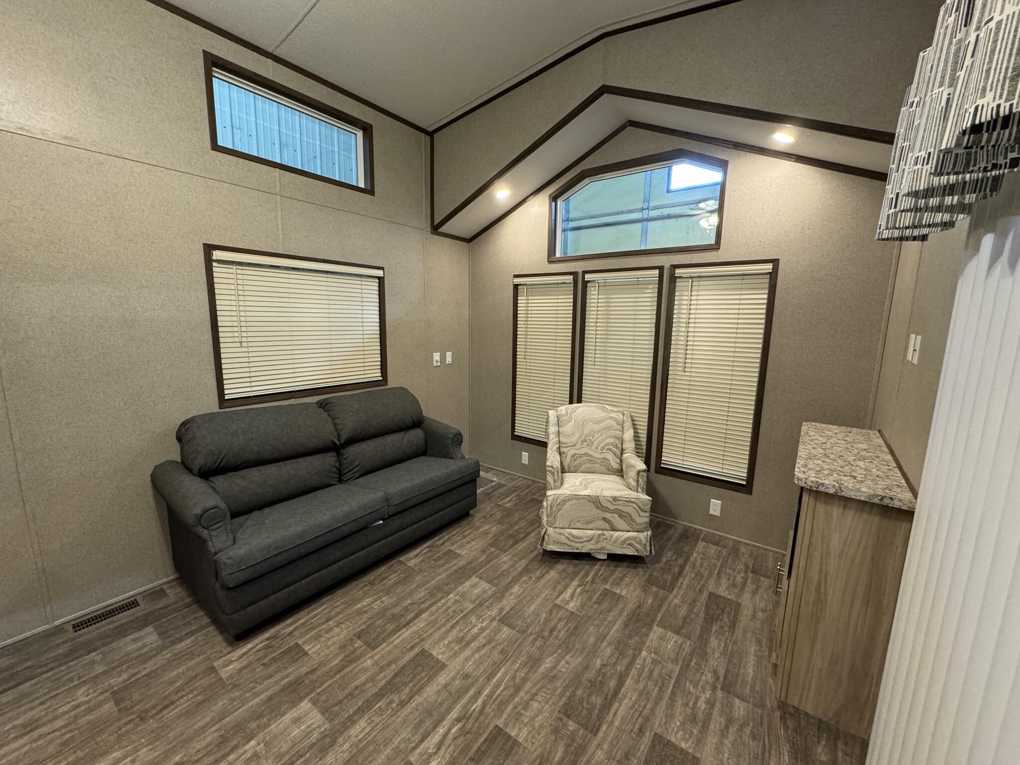 2025 Forest River SUMMIT 355FL-L in pierceton IN