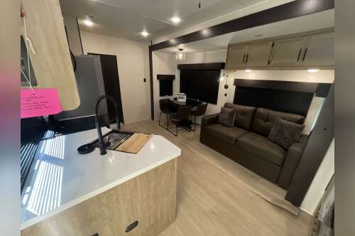 2026 Forest River TIMBERWOLF BLACK LABEL 39HBABL in kissimmee FL