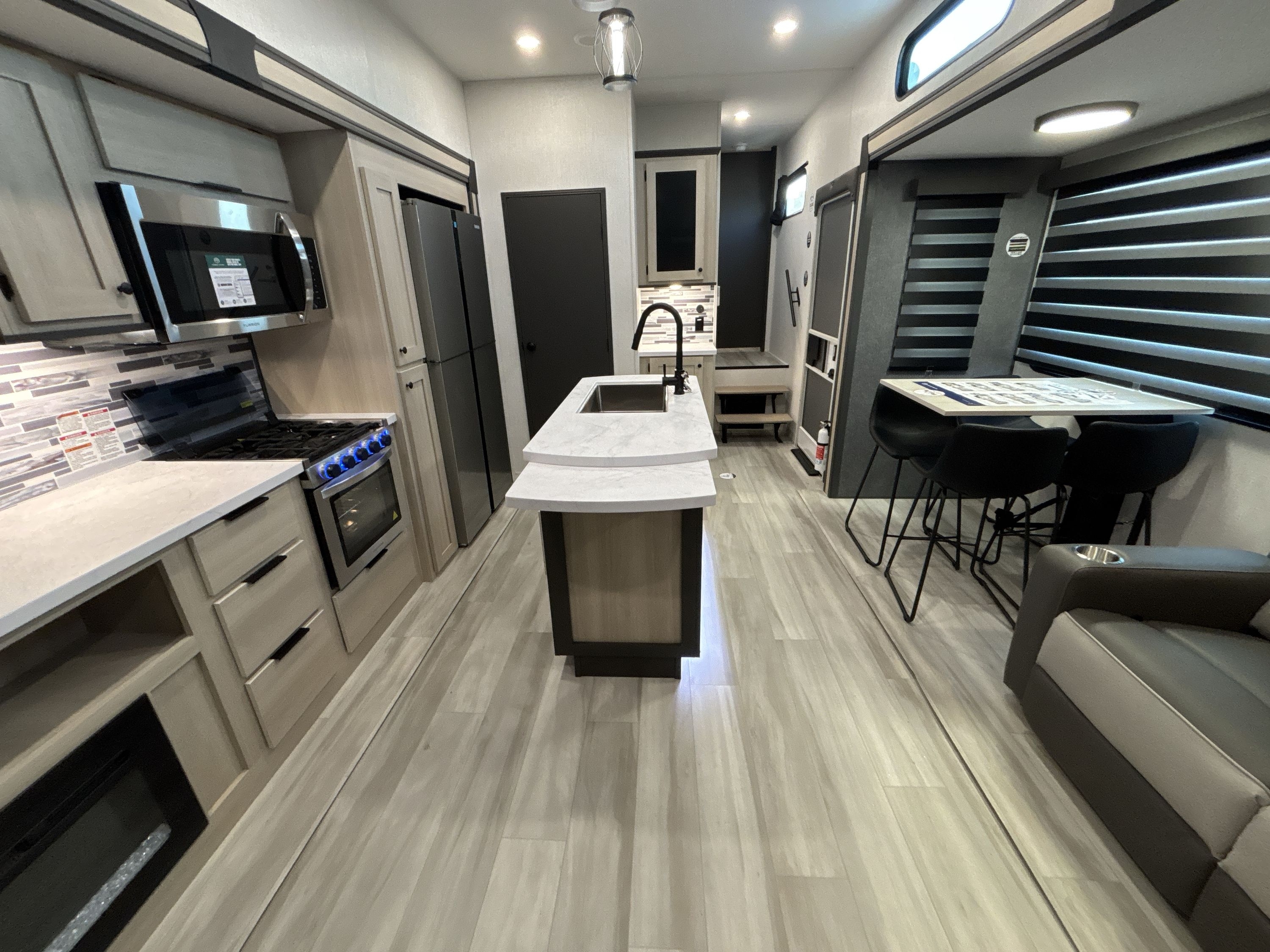 2026 Forest River WILDCAT 402BEDS in alvarado TX