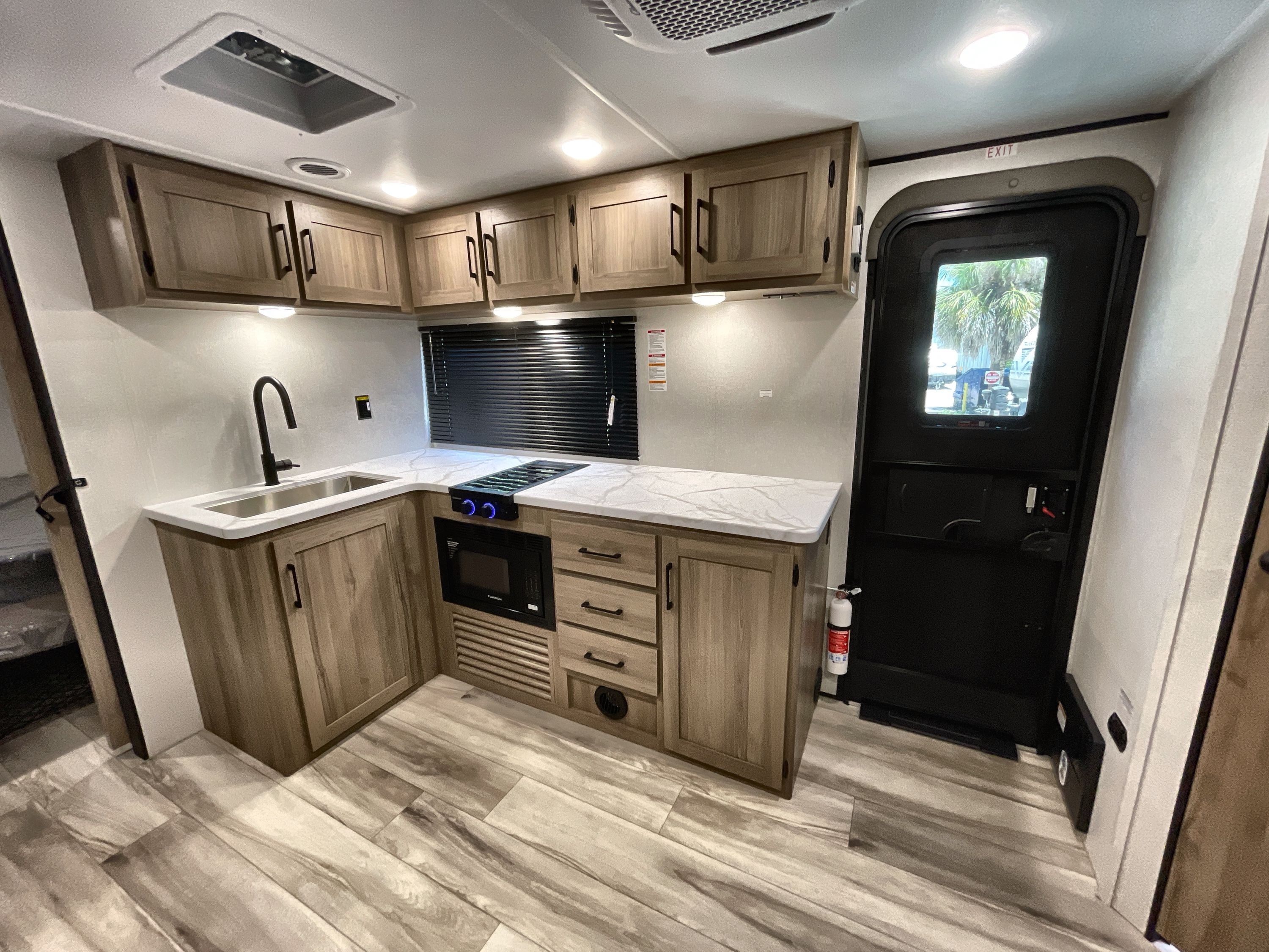 2027 Keystone COLEMAN LIGHT 22BX in kissimmee FL