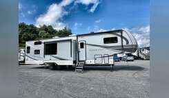 2024 Alliance PARADIGM 395DS RV