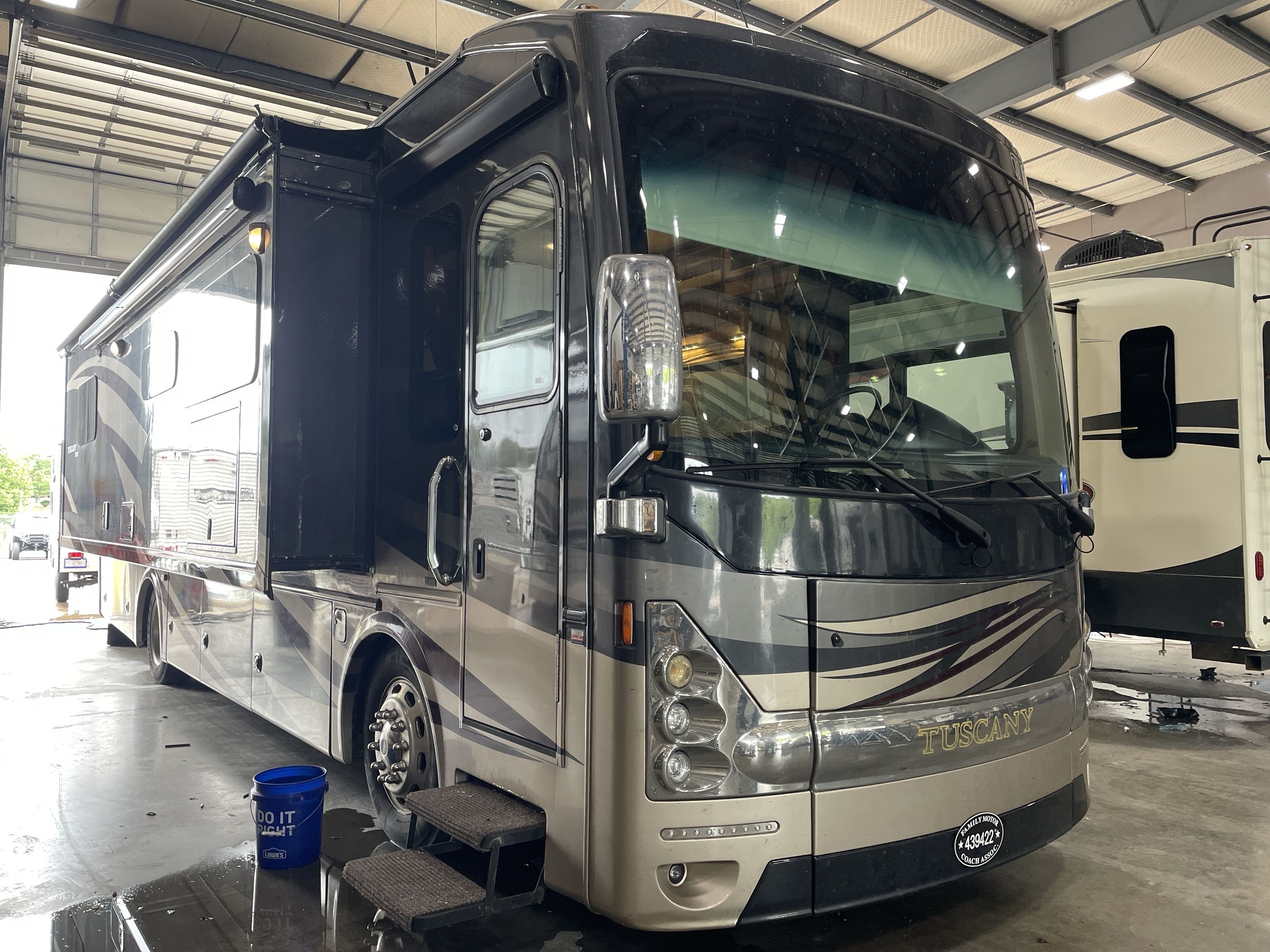 2014 Thor TUSCANY XTE 34ST in statesville NC