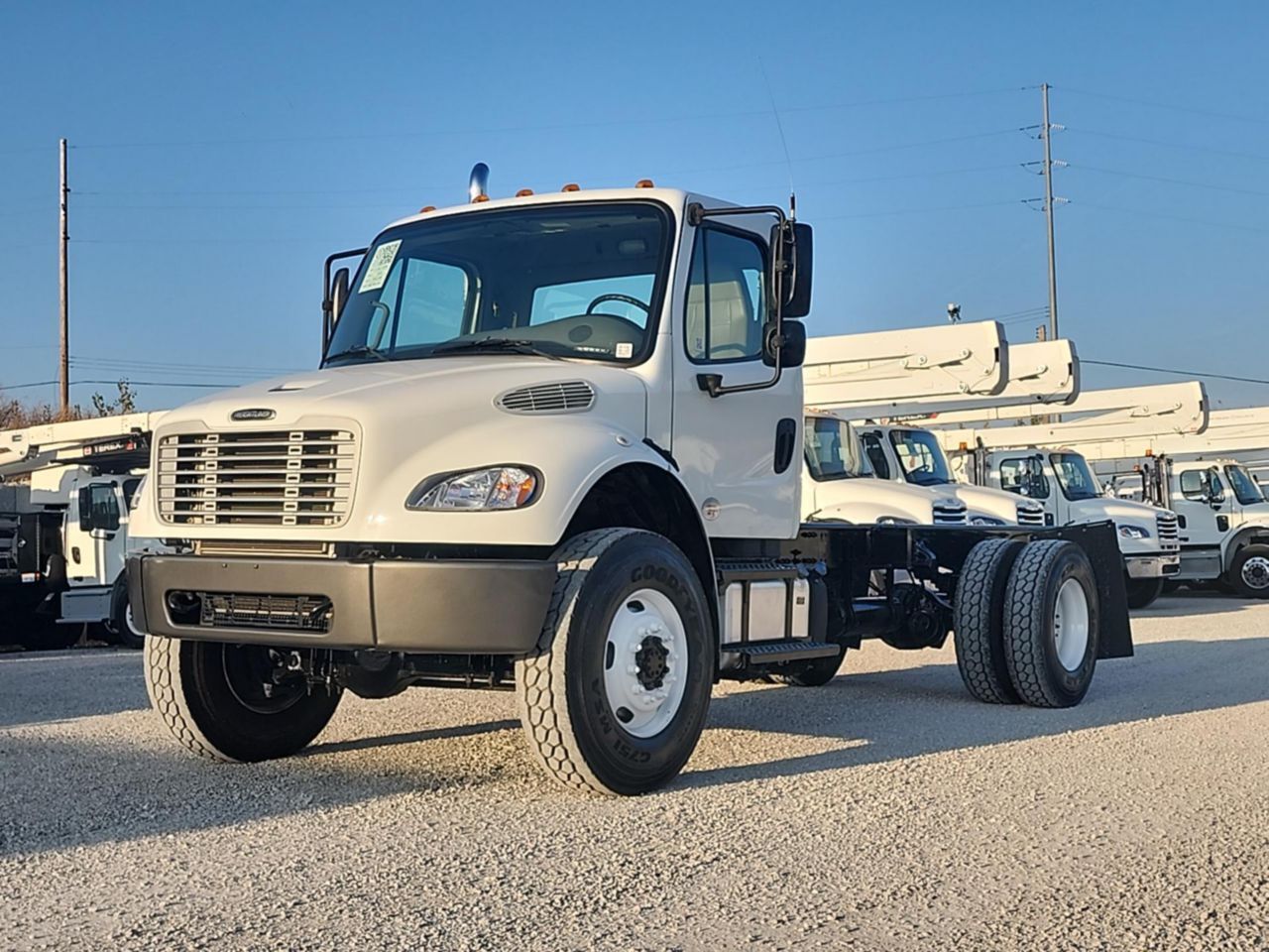 2020 FREIGHTLINER BUSINESS CLASS M2 106 in Cinnaminson, NJ