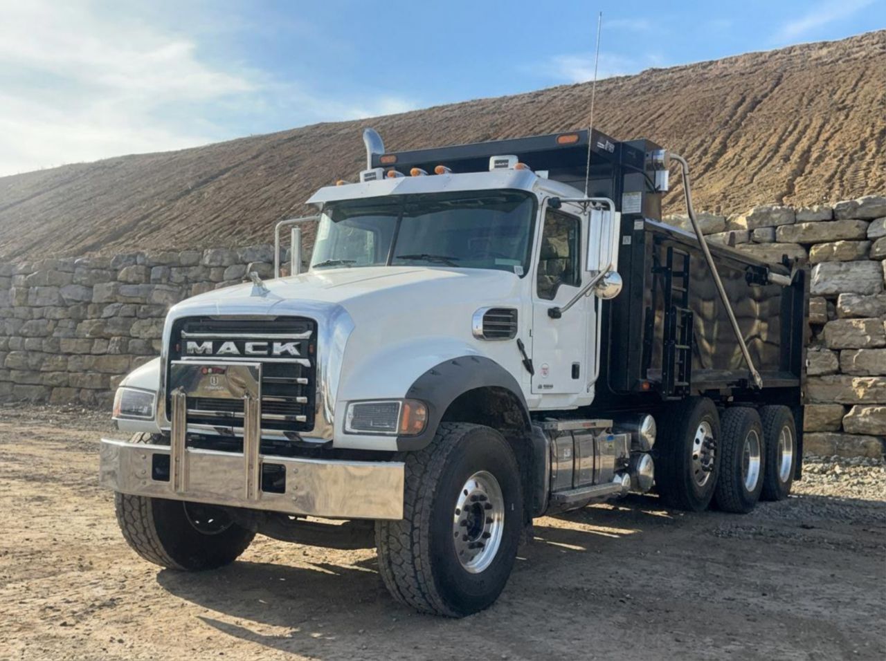 2026 MACK GRANITE in Kansas City, MO
