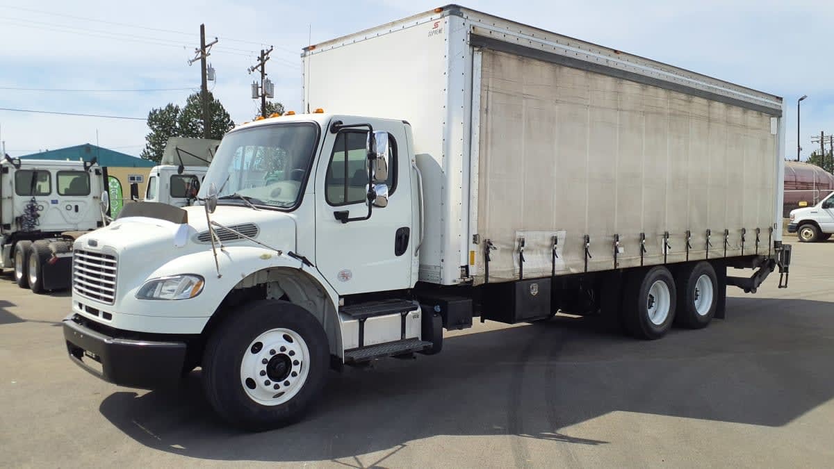 2018 FREIGHTLINER BUSINESS CLASS M2 106 in Tacoma, WA