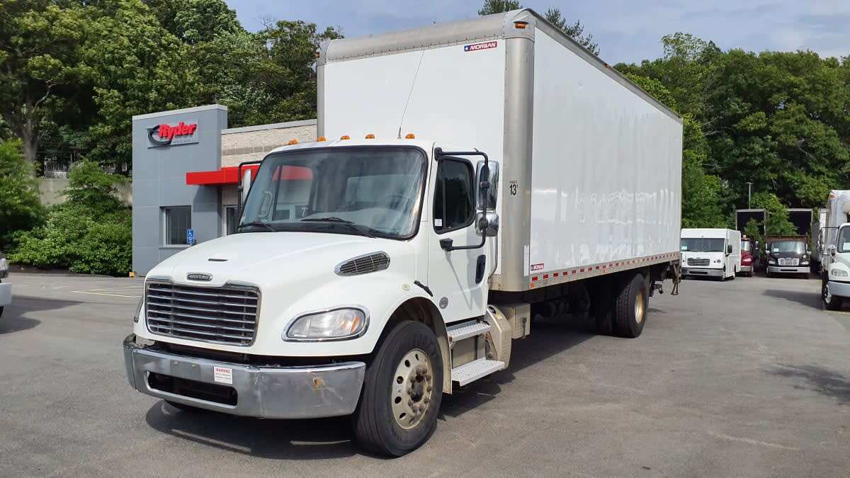 2019 FREIGHTLINER BUSINESS CLASS M2 106 in Norwood, MA