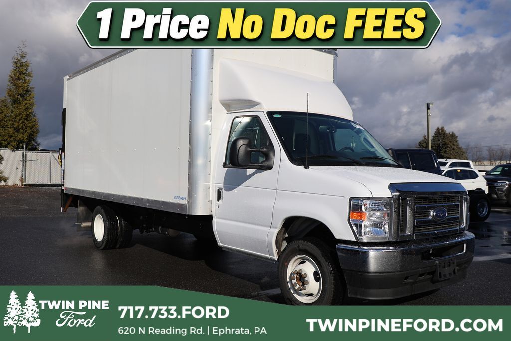 2025 FORD ECONOLINE in Ephrata, PA