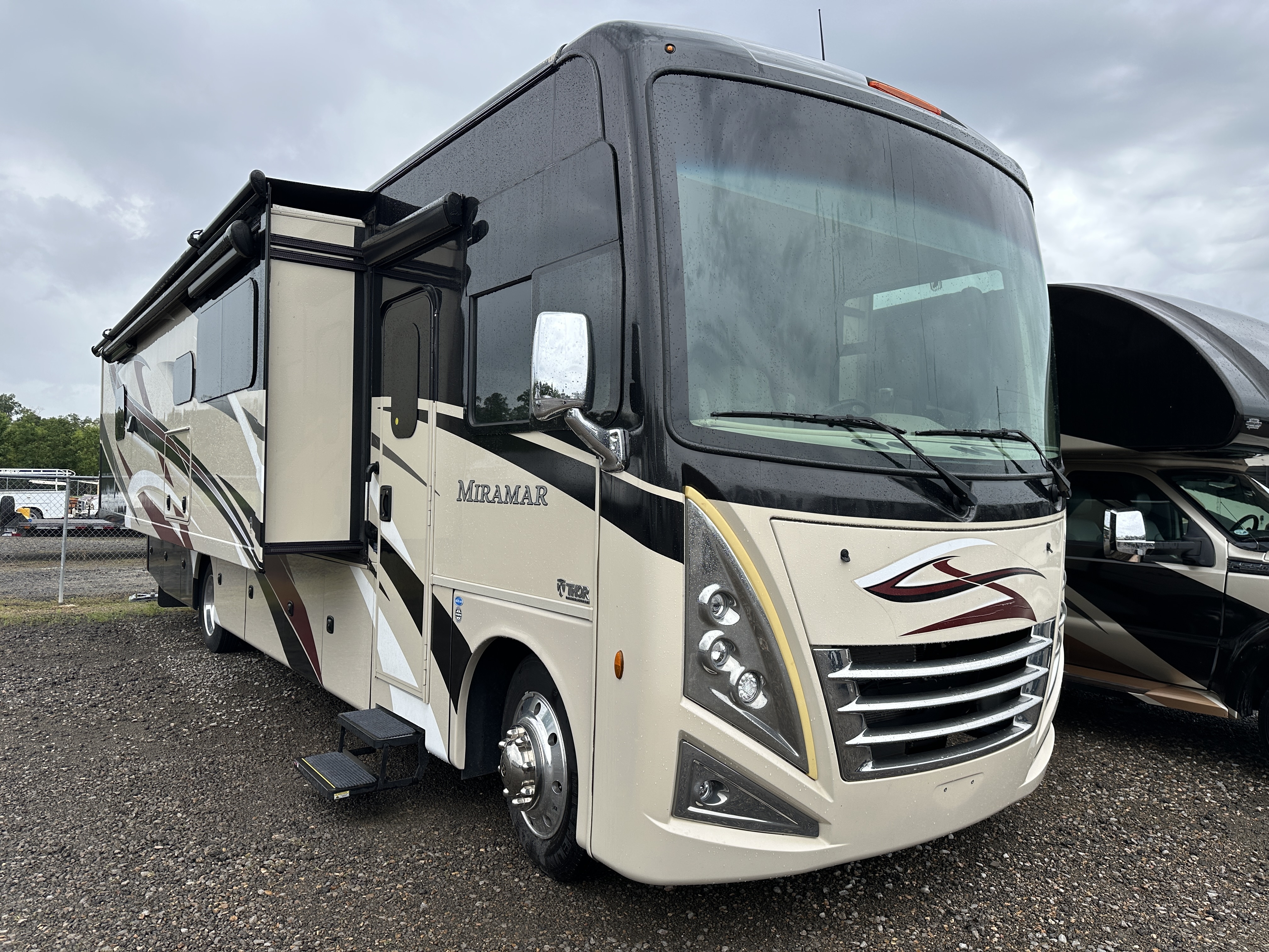 2022 Thor Motor Coach Miramar 35.2 in hammond LA