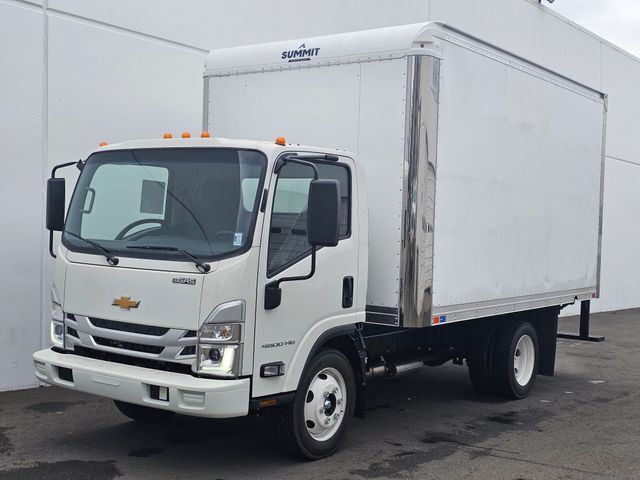 2025 CHEVROLET 5500 XG LCF Gas in Seattle, WA