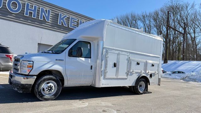 2026 FORD ECONOLINE in Jenkintown, PA