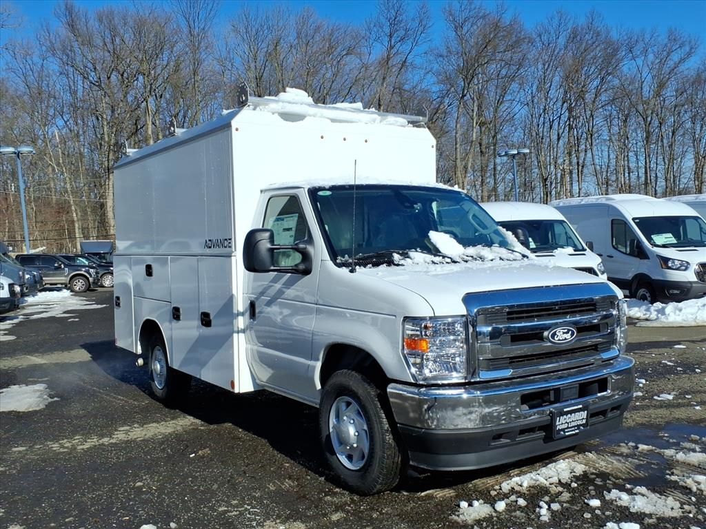 2026 Ford E-350SD in Watchung, NJ