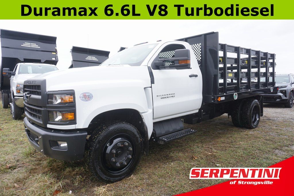 2024 CHEVROLET Silverado 6500HD in Strongsville, OH