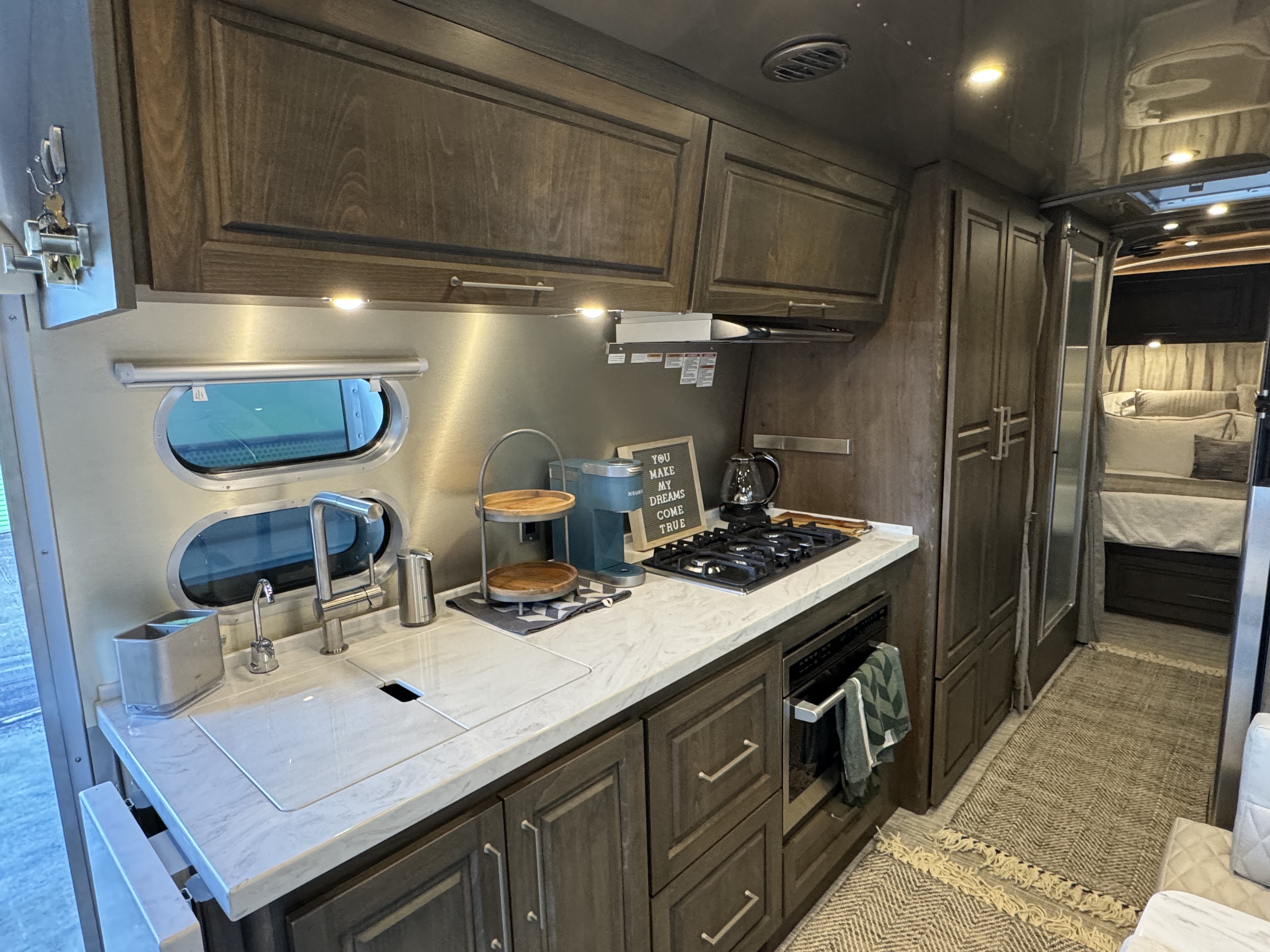2024 Airstream CLASSIC 30RB in peachtree city GA