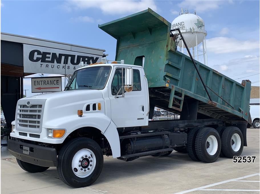 2003 STERLING LT 9500 in Grand Prairie, TX