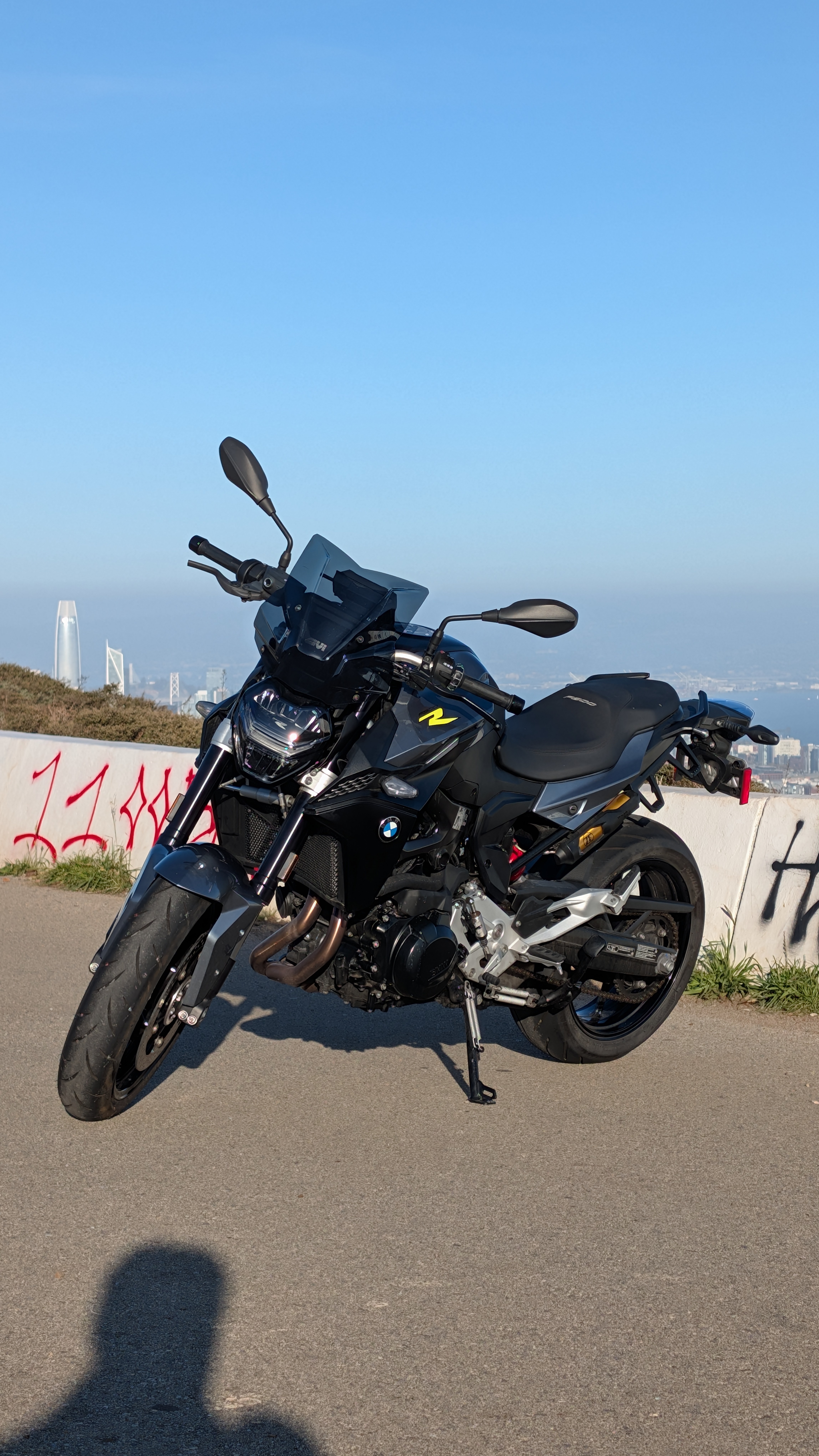 2022 BMW F 900 R 900 R in San Francisco, CA
