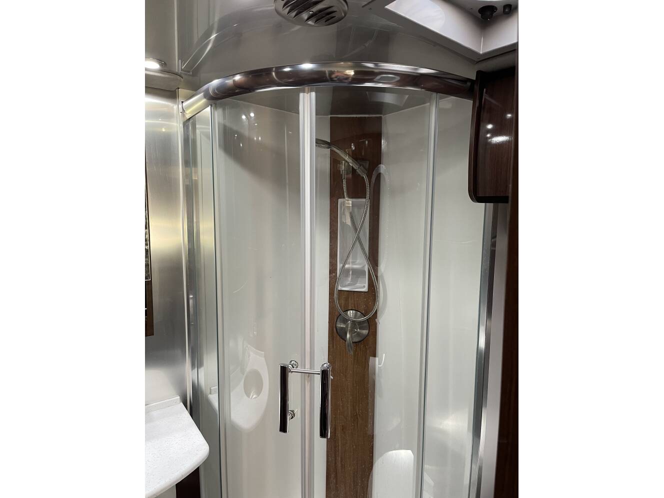 A photo of this 2019 Airstream ATLAS 24MB