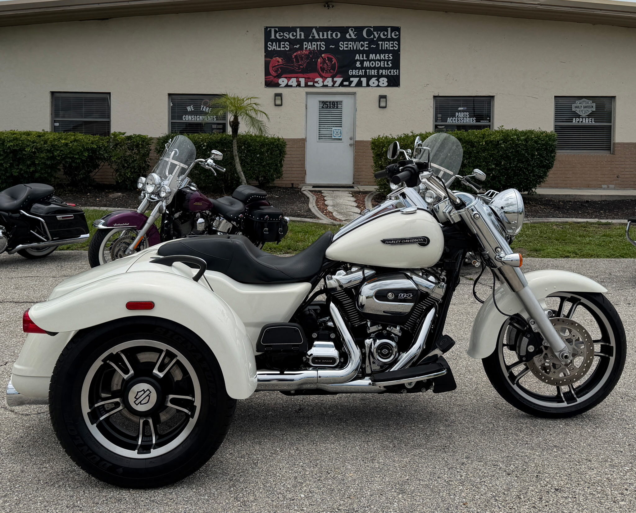 2019 Harley-Davidson FREEWHEELER FLRT in Punta Gorda, FL