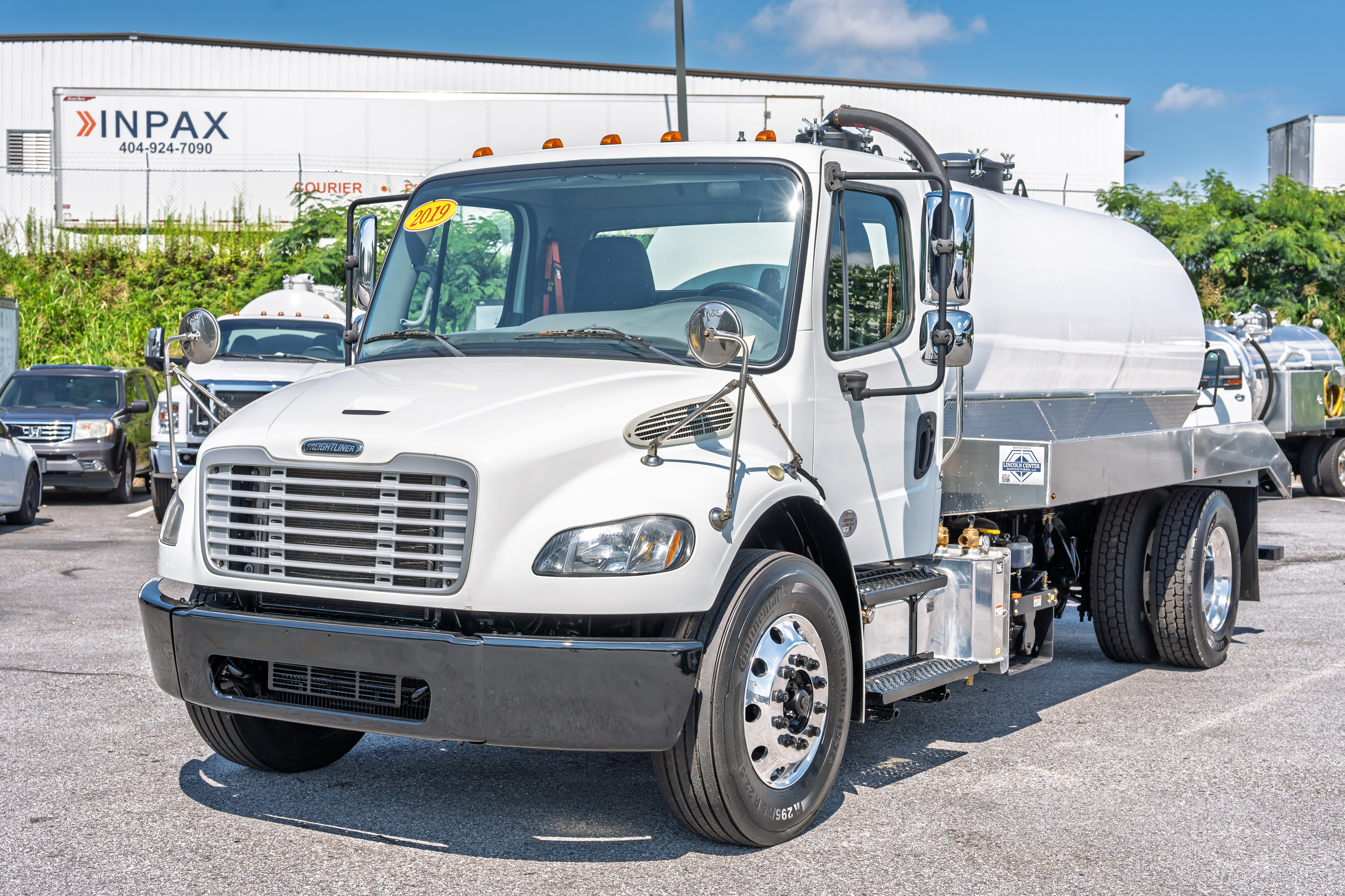 2019 FREIGHTLINER BUSINESS CLASS M2 106 in Forest Park, GA