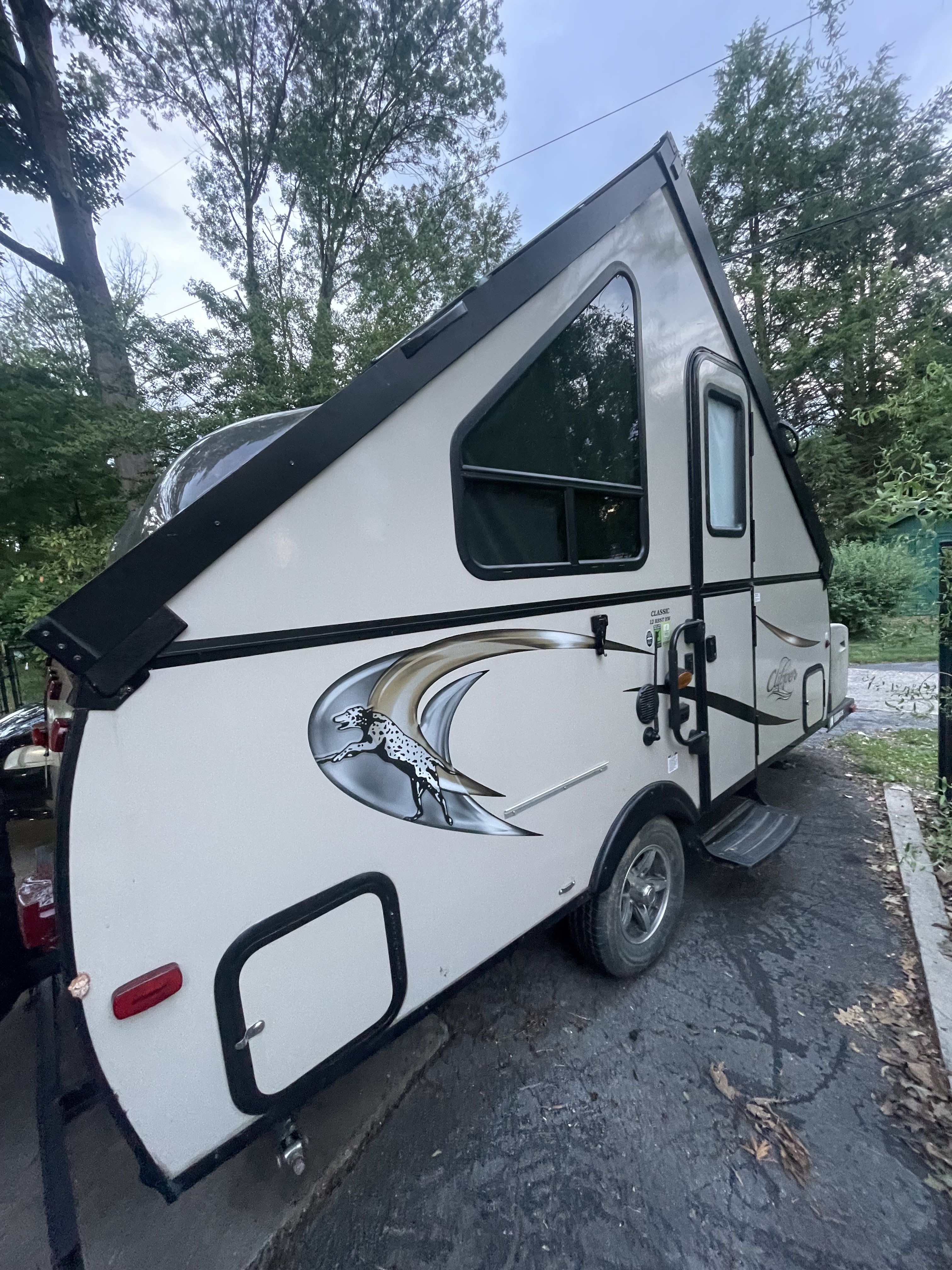 2017 Coachmen CLIPPER CLASSIC 1285 SST in hagerstown MD