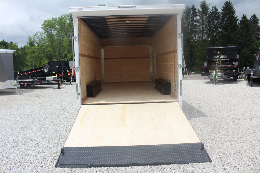 2026 United Trailers UXT-8.518TA52 in Newbury, OH