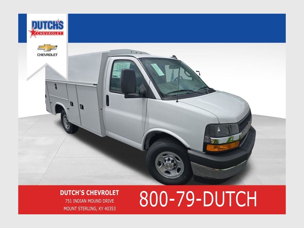 2026 CHEVROLET Express 3500 in Mount Sterling, KY