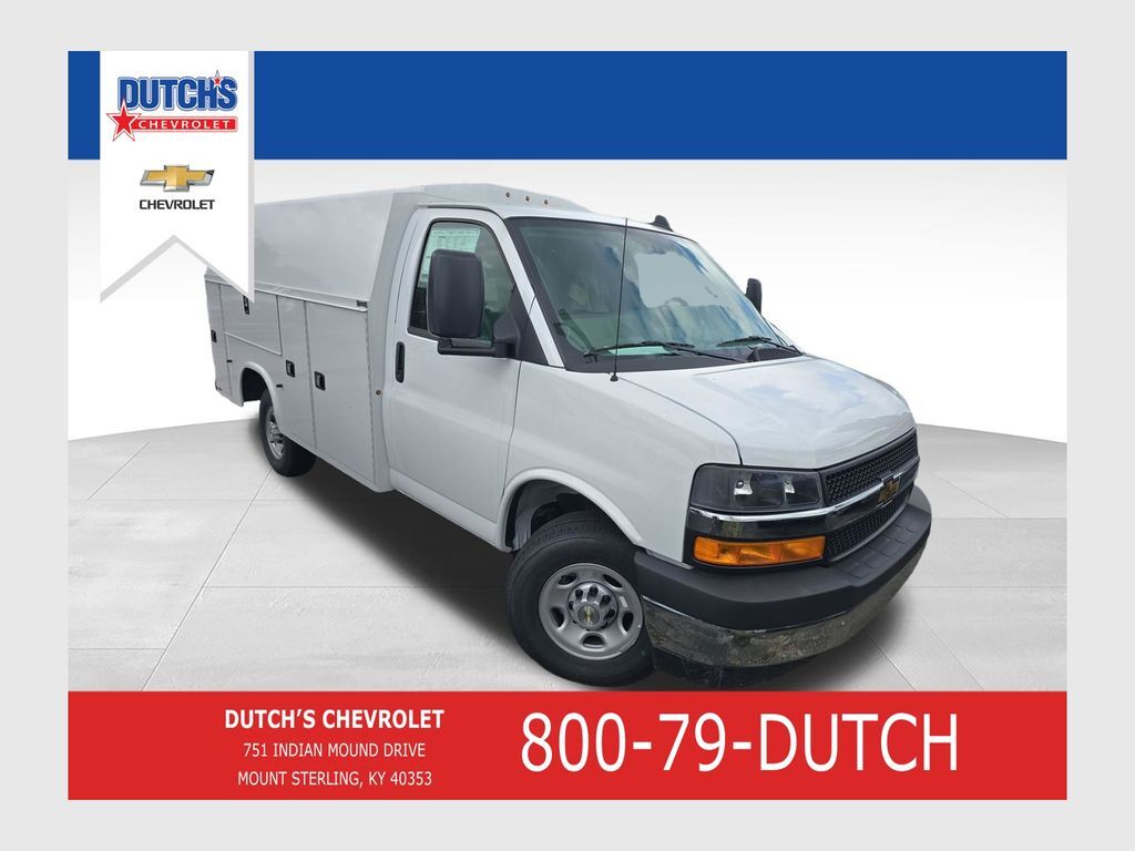 2026 CHEVROLET Express 3500 in Mount Sterling, KY