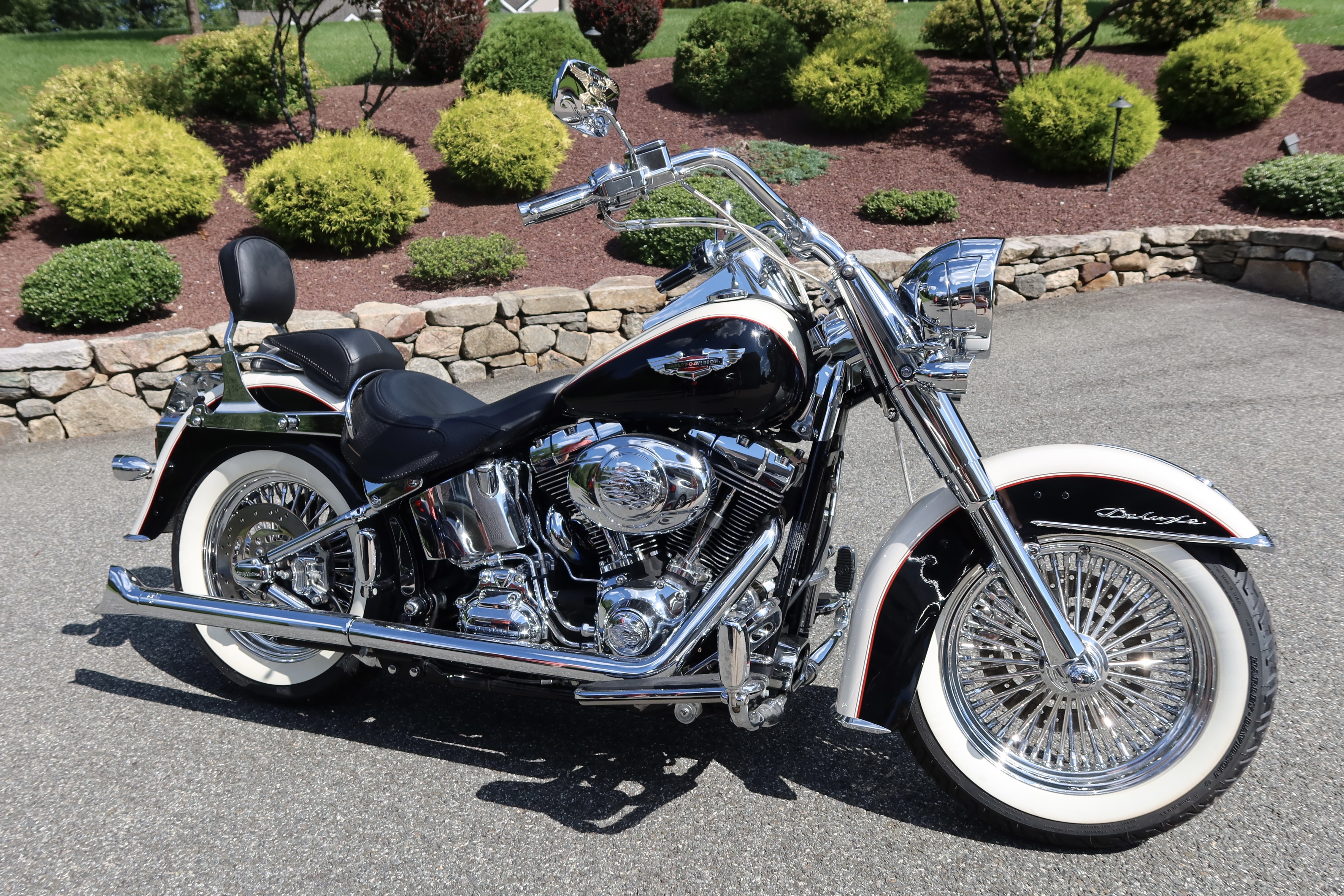 2011 Harley-Davidson SOFTAIL DELUXE DELUXE in Northford, CT