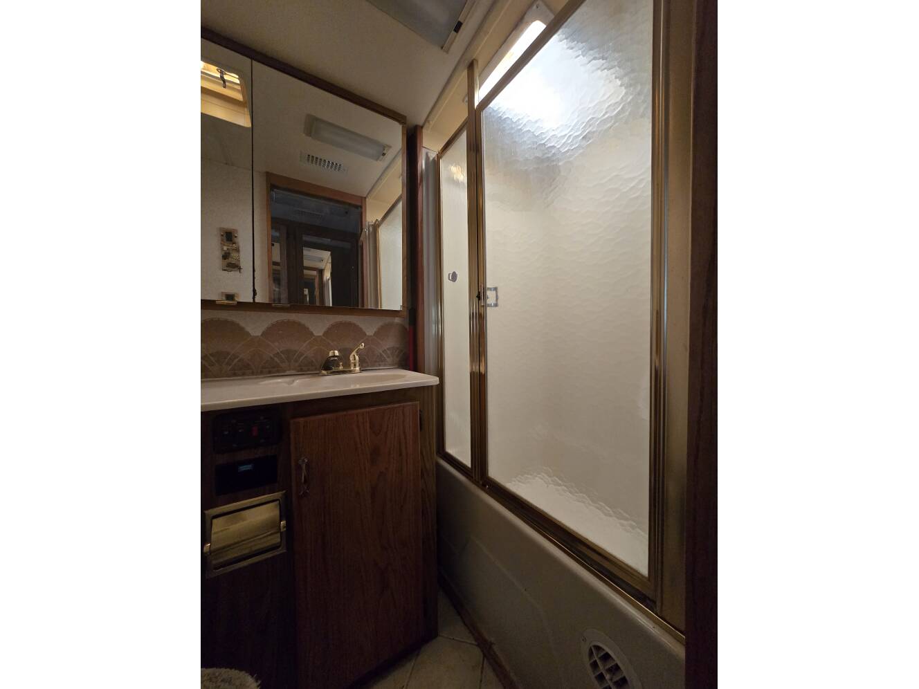 A photo of this 1997 Airstream CUTTER 35