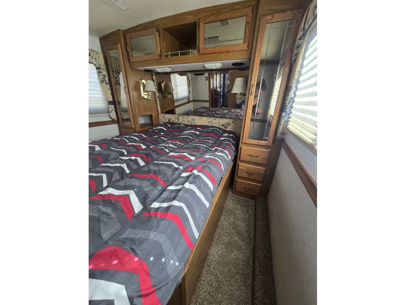 A photo of this 1997 Airstream CUTTER 35