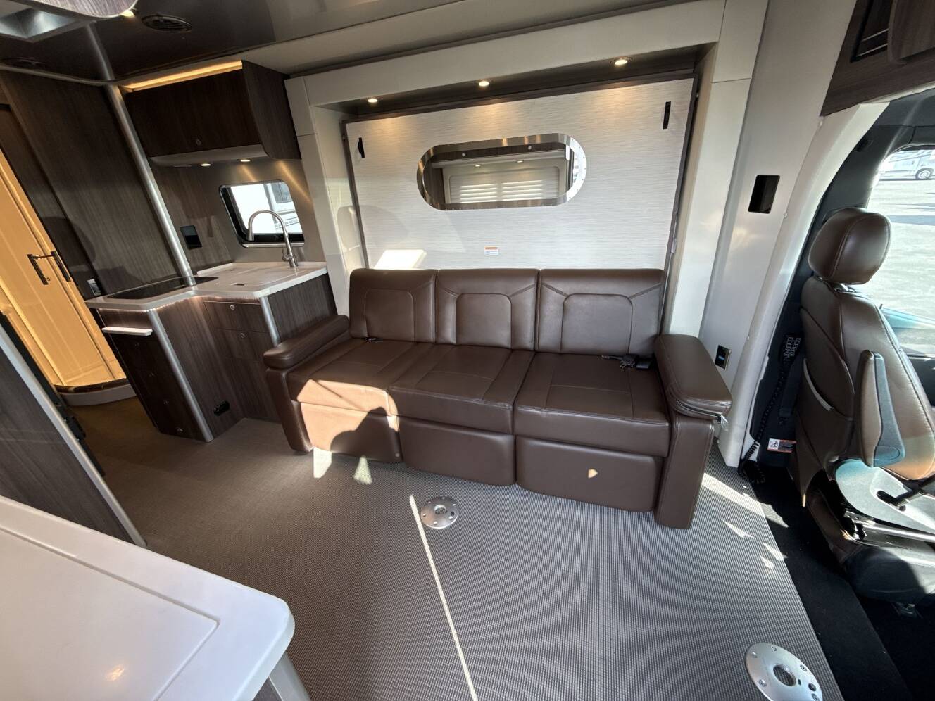 A photo of this 2021 Airstream ATLAS MURPHY SUITE