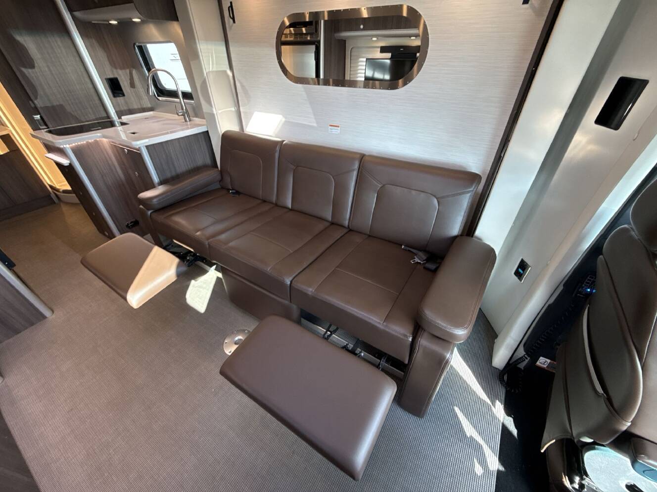 A photo of this 2021 Airstream ATLAS MURPHY SUITE