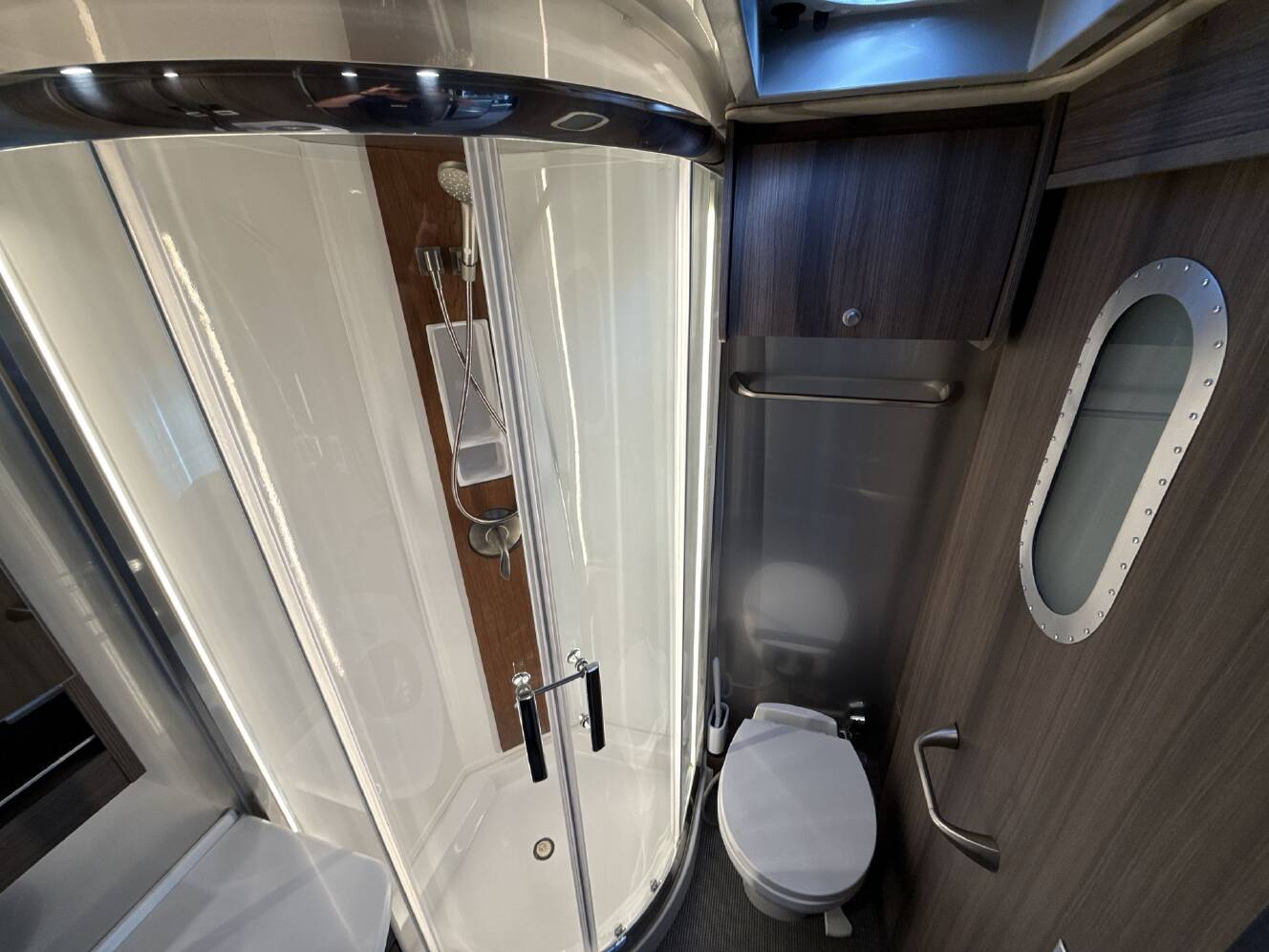 A photo of this 2021 Airstream ATLAS MURPHY SUITE